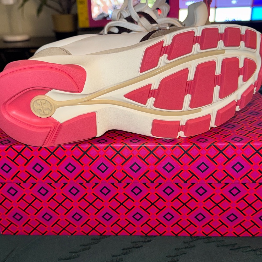 Tory Burch White and Pink Sneakers - Picture 2 of 4